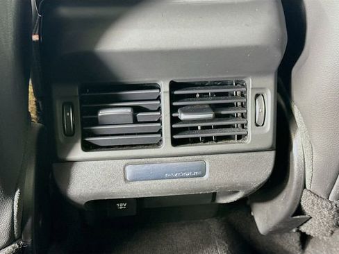 Used 2020 Land Rover Range Rover Evoque SE image 25