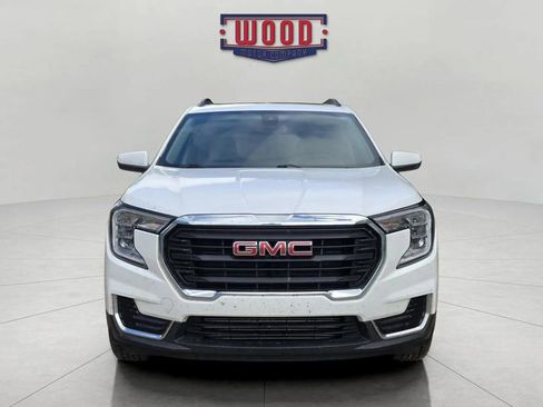 Used 2022 GMC Terrain SLE w/ Driver Convenience Package FWD image 6