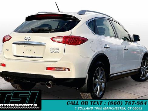 Used 2016 INFINITI QX50 AWD image 2