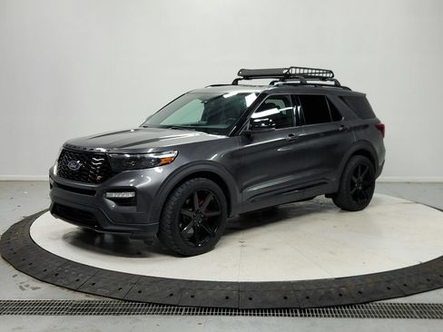 Used 2020 Ford Explorer ST w/ ST Street Pack AWD/4WD image 4