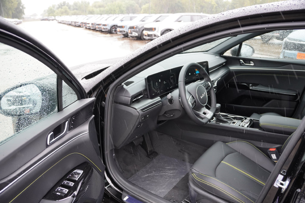 New 2027 Kia K5 GT FWD image 11