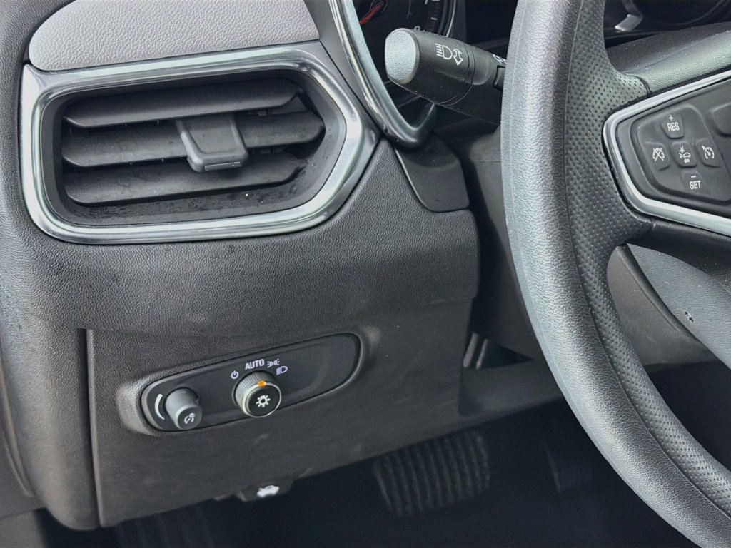 Used 2024 Chevrolet Equinox LS w/ LS Convenience Package FWD image 10