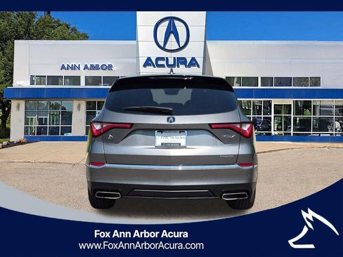 Certified 2023 Acura MDX SH-AWD w/ Technology Package image 4