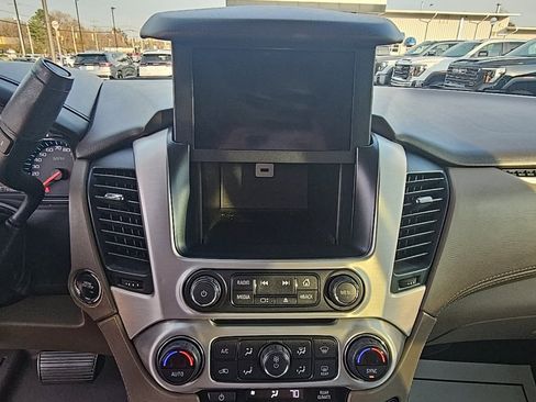Used 2019 GMC Yukon XL SLT w/ Open Road Package image 31