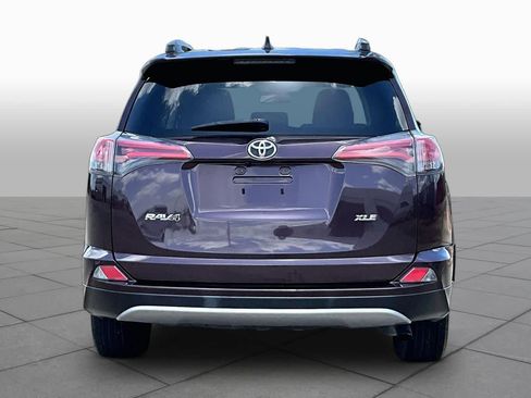 Used 2017 Toyota RAV4 XLE w/ Premium Special Value Package FWD image 5