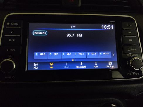 Used 2025 Nissan Versa S w/ Trunk Package FWD image 25