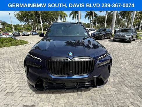 Used 2025 BMW X7 xDrive40i w/ Executive Package AWD/4WD image 12