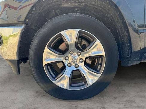 Used 2019 RAM 1500 Laramie AWD/4WD image 96