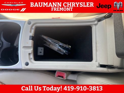 Used 2015 Cadillac SRX Luxury w/ Driver Awareness Package FWD image 26