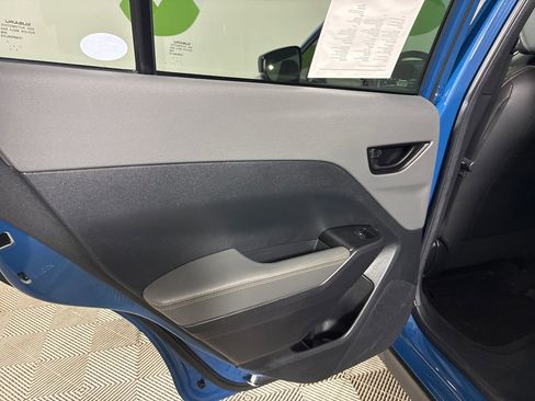 Used 2024 Subaru Crosstrek 2.5i Wilderness w/ Crosstrek Mirror Package image 25