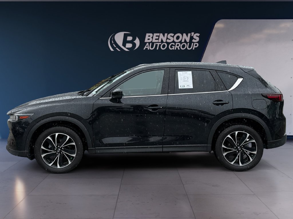 Used 2022 MAZDA CX-5 AWD 2.5 S w/ Premium Package image 2