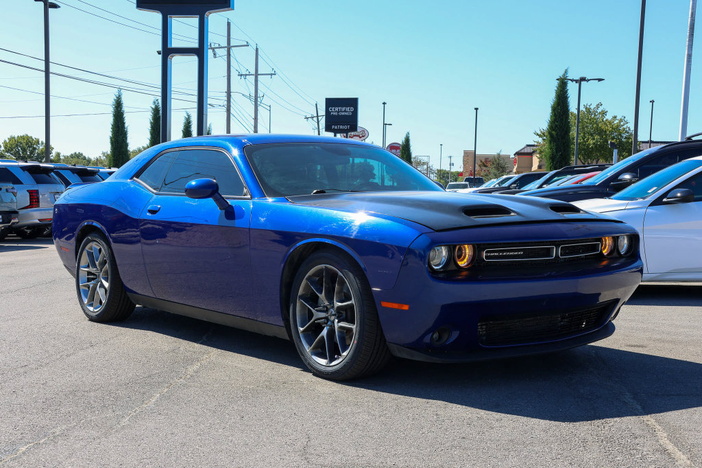 Used 2022 Dodge Challenger GT w/ Driver Convenience Group RWD image 1