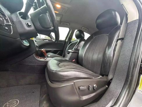 Used 2010 Buick Lucerne Super image 25