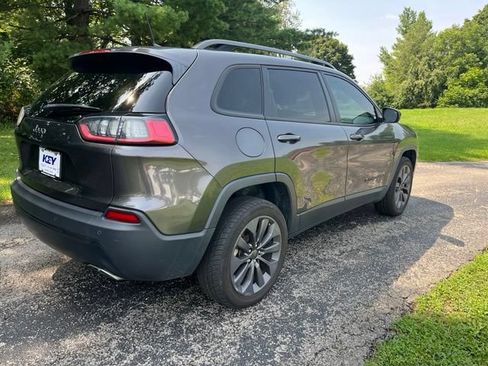Certified 2021 Jeep Cherokee Latitude Lux 80th Anniv w/ Quick Order Package 2YU 80th AWD/4WD image 3