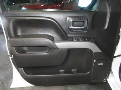 Used 2017 Chevrolet Silverado 1500 LTZ Z71 w/ LTZ Plus Package AWD/4WD image 16