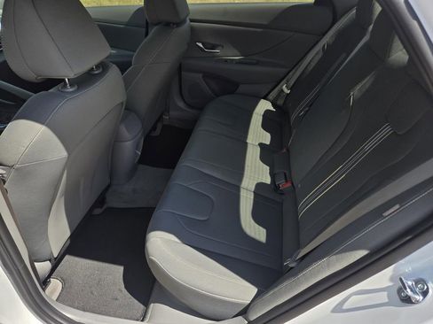 New 2026 Hyundai Elantra Blue FWD image 18