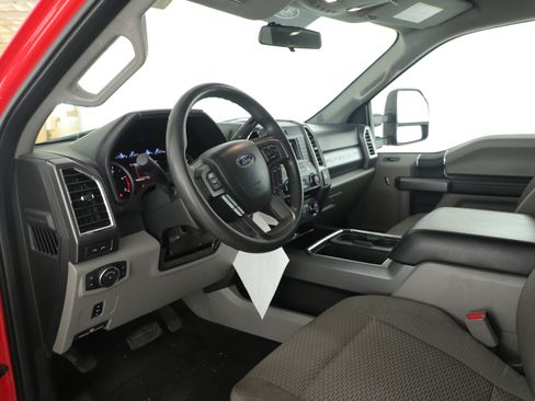 Used 2017 Ford F350 XLT w/ XLT Value Package image 5