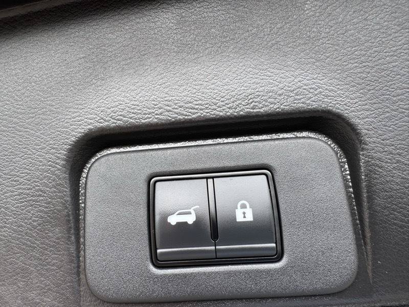 Used 2023 Nissan Rogue SV w/ SV Premium B Package AWD/4WD image 23