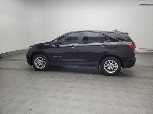 Used 2024 Chevrolet Equinox LS w/ Driver Confidence II Package FWD image 3