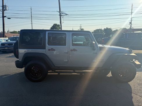 Used 2016 Jeep Wrangler Unlimited Sport w/ Quick Order Package 24S image 8