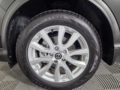 Used 2022 Nissan Rogue Sport S FWD image 8