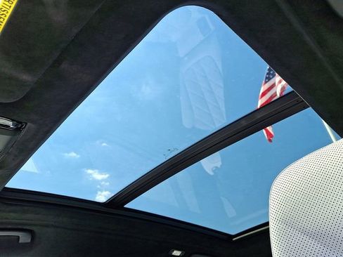 Used 2026 BMW X7 xDrive40i w/ M Sport Package image 12