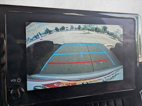 Used 2025 Toyota Corolla LE FWD image 11