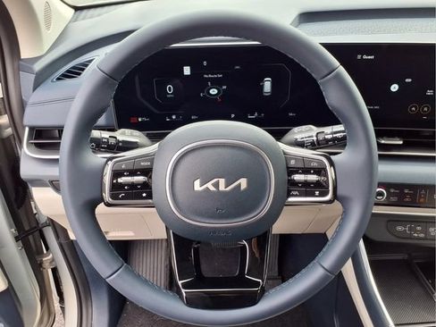 New 2026 Kia Carnival SX FWD image 8