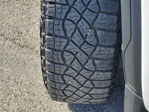 Used 2025 GMC Sierra 1500 AT4 AWD/4WD image 11