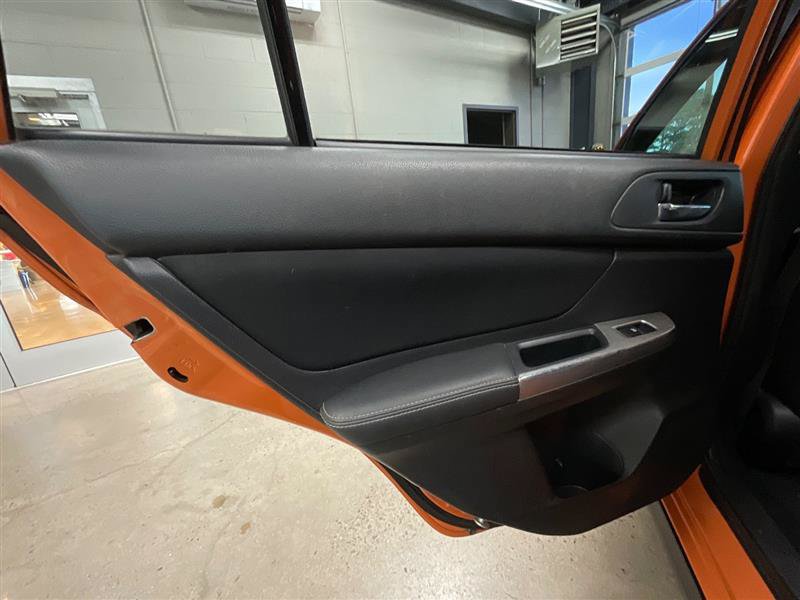 Used 2015 Subaru Crosstrek 2.0i Premium w/ Moonroof Package AWD/4WD image 18