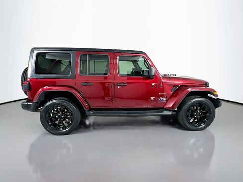 Used 2022 Jeep Wrangler Unlimited Sahara w/ Cold Weather Group AWD/4WD image 5