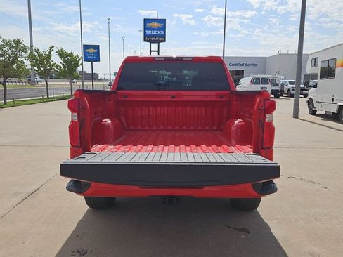 Used 2022 Chevrolet Silverado 1500 Custom w/ Safety Confidence Package RWD image 6