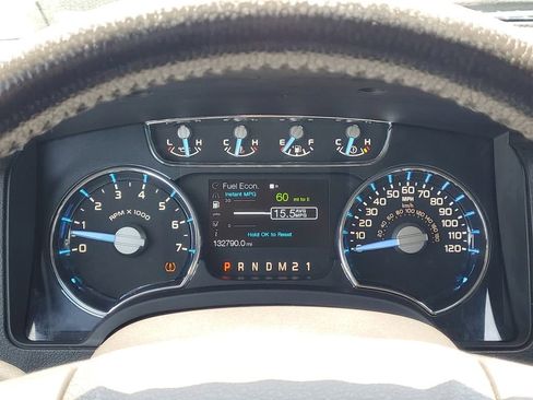 Used 2011 Ford F150 Lariat w/ Lariat Plus Pkg AWD/4WD image 16
