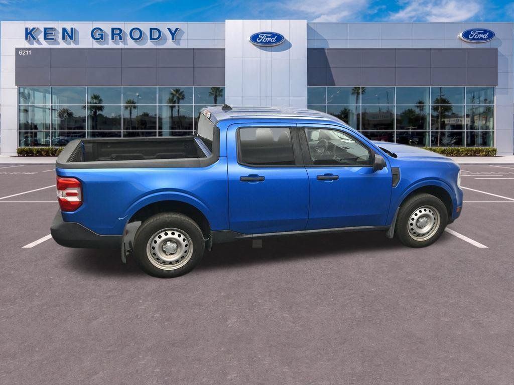 Used 2022 Ford Maverick XL FWD image 13
