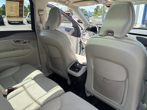 Certified 2023 Volvo XC90 B6 Plus w/ Protection Package Premier AWD/4WD image 38
