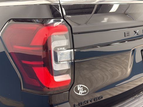 Used 2024 Ford Expedition Max Limited AWD/4WD image 46