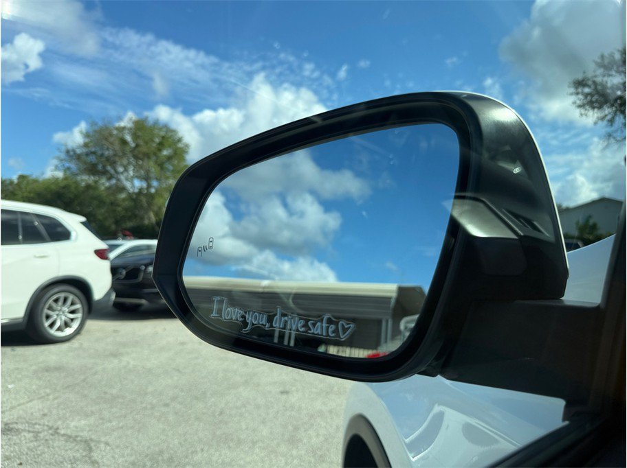 Used 2018 Toyota RAV4 XLE FWD image 18