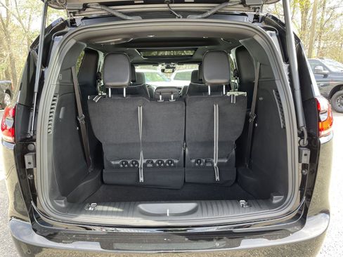 New 2026 Chrysler Pacifica Limited image 41