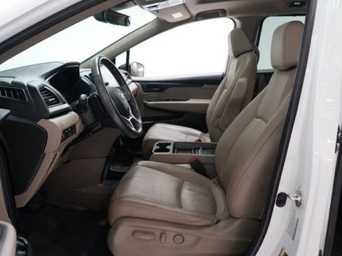 Used 2023 Honda Odyssey EX-L image 15