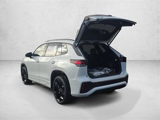 New 2026 Volkswagen Tiguan SE R-Line video 3