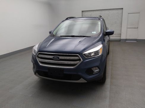 Used 2018 Ford Escape SE image 15
