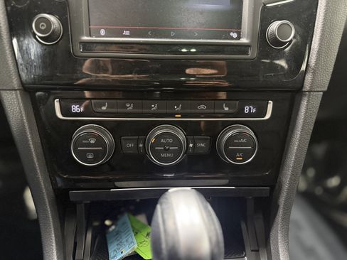 Used 2016 Volkswagen Golf SEL w/ Lighting Package (SEL) image 18