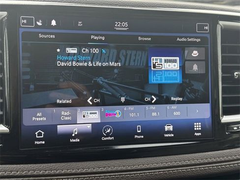 Certified 2021 Chrysler Pacifica Touring image 26