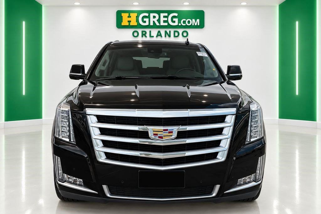 Used 2018 Cadillac Escalade Luxury RWD image 7