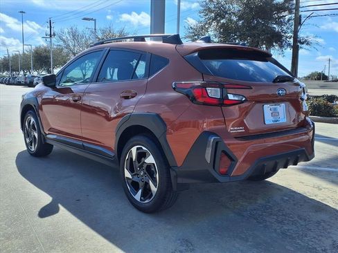 Used 2024 Subaru Crosstrek 2.5i Limited w/ Popular Package #3A image 2