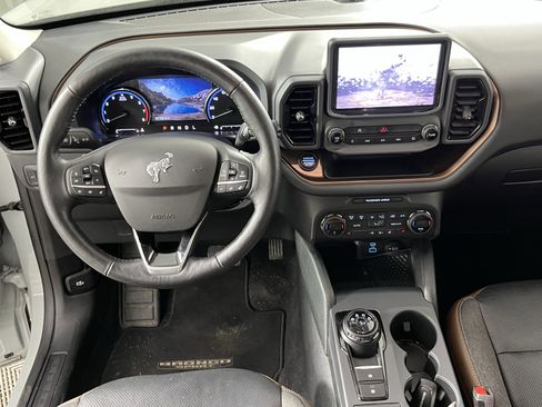 Used 2021 Ford Bronco Sport Outer Banks w/ Outer Banks Package (96D) AWD/4WD image 9