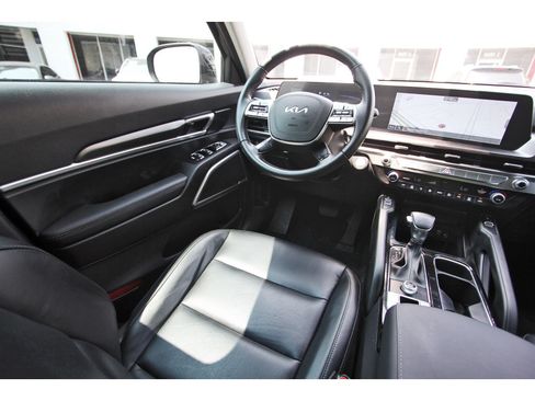 Certified 2023 Kia Telluride S w/ S Sunroof Package FWD image 10