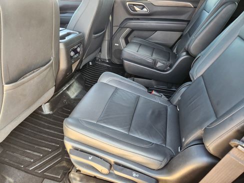 Used 2021 Chevrolet Tahoe LT image 34