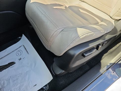 Used 2019 Honda CR-V EX-L image 24