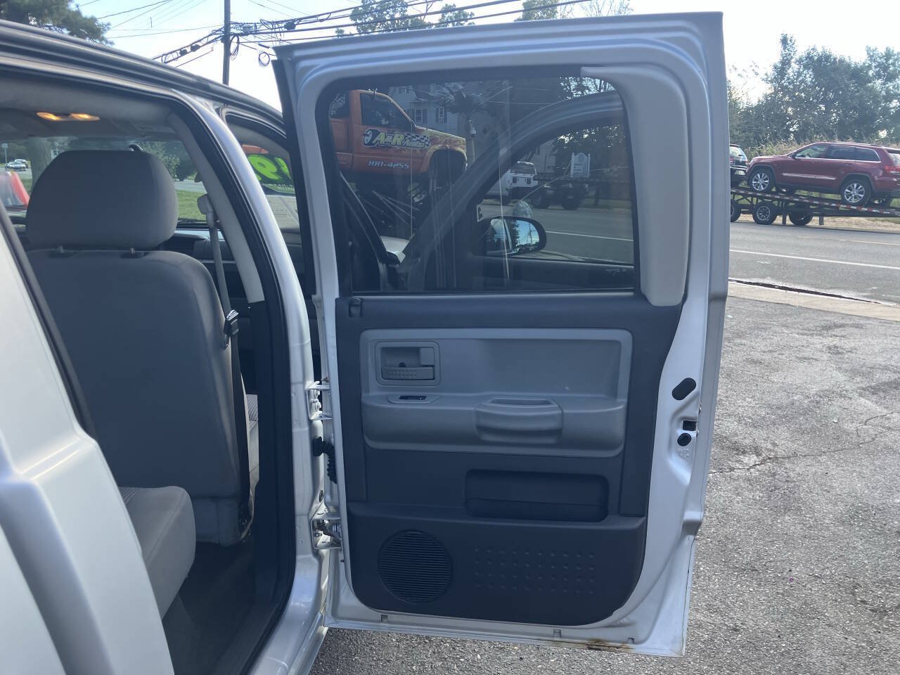Used 2011 Dodge Dakota Big Horn AWD/4WD image 21